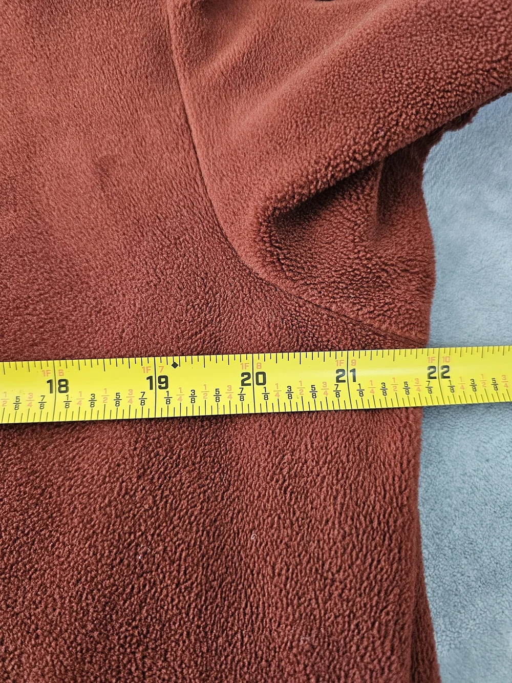 Columbia Titanium Men's Rust Fleece Crewneck Sweater‎